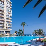 Apartment Black And White - Boutique With Sea Views