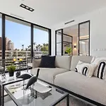 Διαμέρισμα Black And White - Boutique With Sea Views *