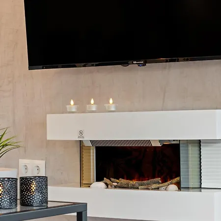 Black And White - Boutique With Sea Views Апартаменты Торремолинос