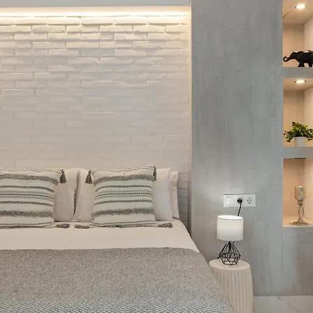 Black And White - Boutique With Sea Views Apartamento *