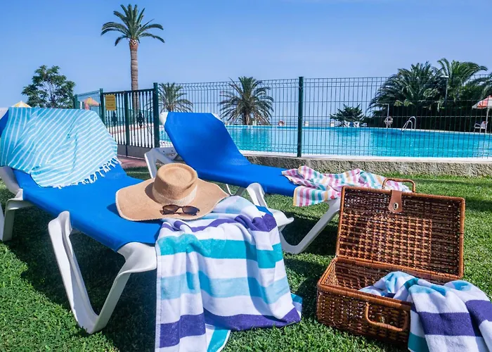 Black&white - Boutique With Sea Views *