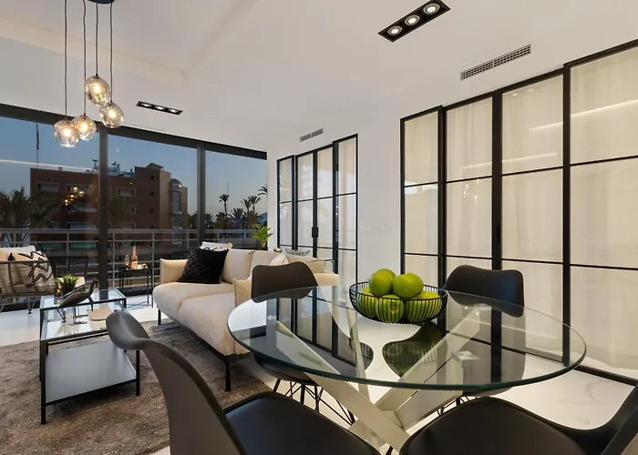 Black&white - Boutique With Sea Views Appartement