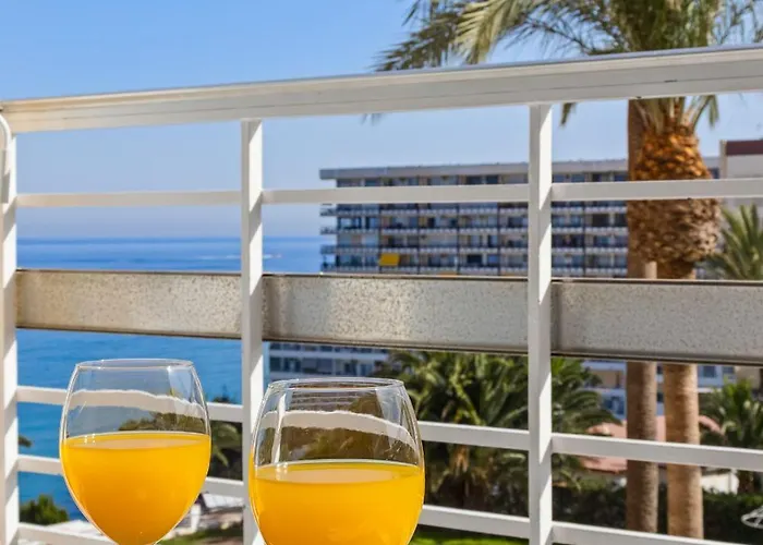 Black&white - Boutique With Sea Views Appartement *