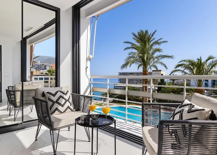 Black&white - Boutique With Sea Views Appartement Torremolinos