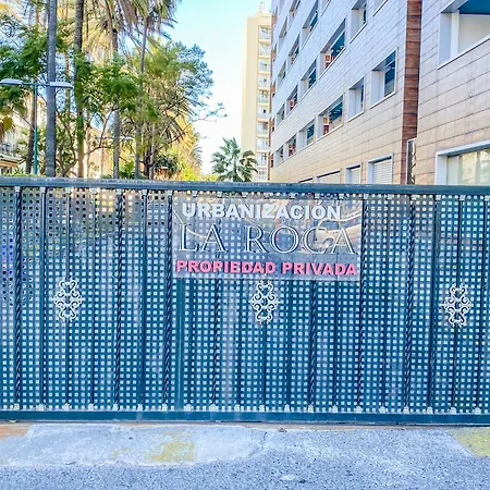 Black And White - Boutique With Sea Views