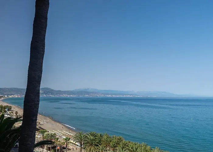 Black And White - Boutique With Sea Views * Torremolinos